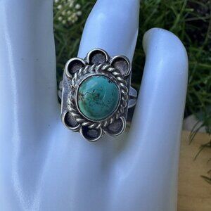 VTG Native American‎ Old Pawn Ring Size 7 Sterling Silver Turquoise Floral 6.3g